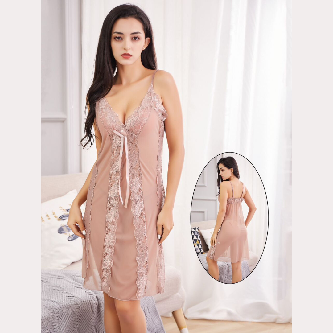 Nuisette Transparente en Dentelle : Séduction et Élégance Intemporelle
