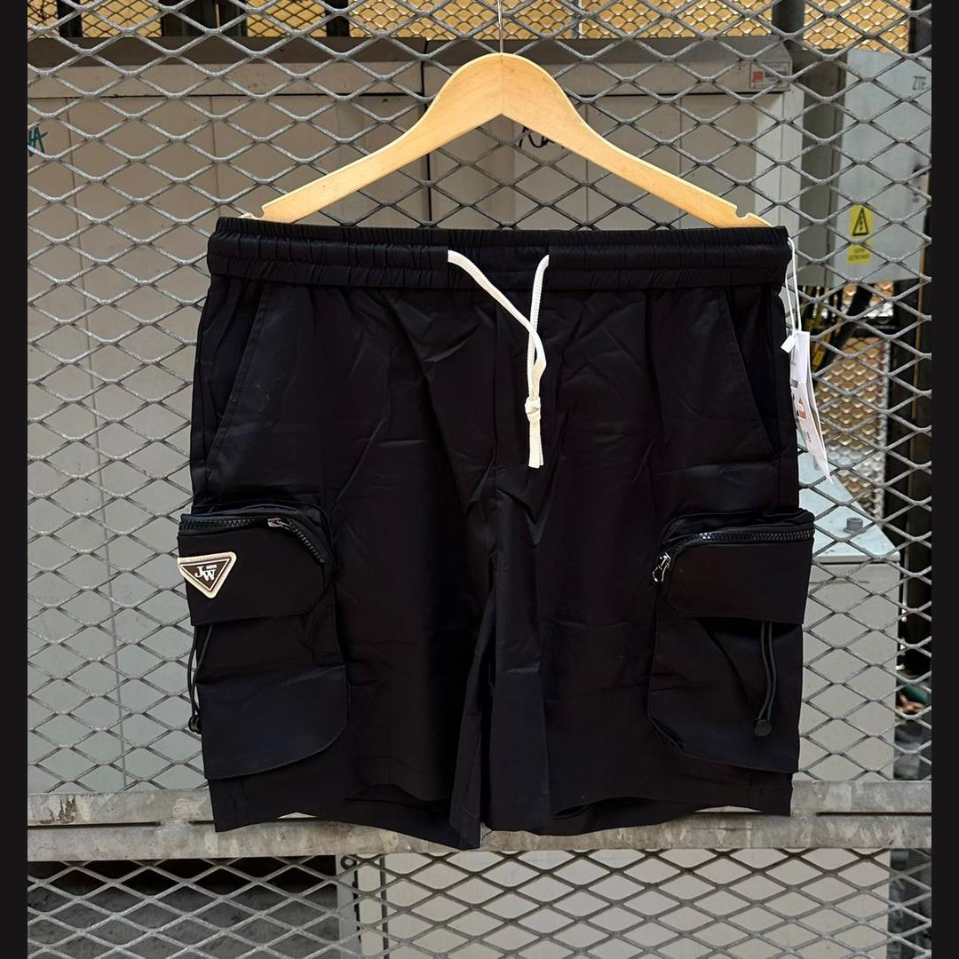 Culotte Noire avec Poches Zippées - Élégance et Fonctionnalité