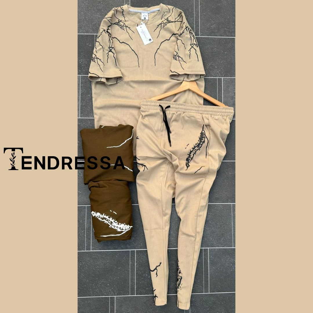 L’Essence du Confort : Haut et Pantalon Jogging en Une Seule Tenue