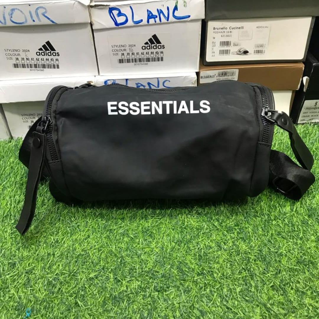 Sac Bandoulière ESSENTIALS - Disponible en Gris et Noir !