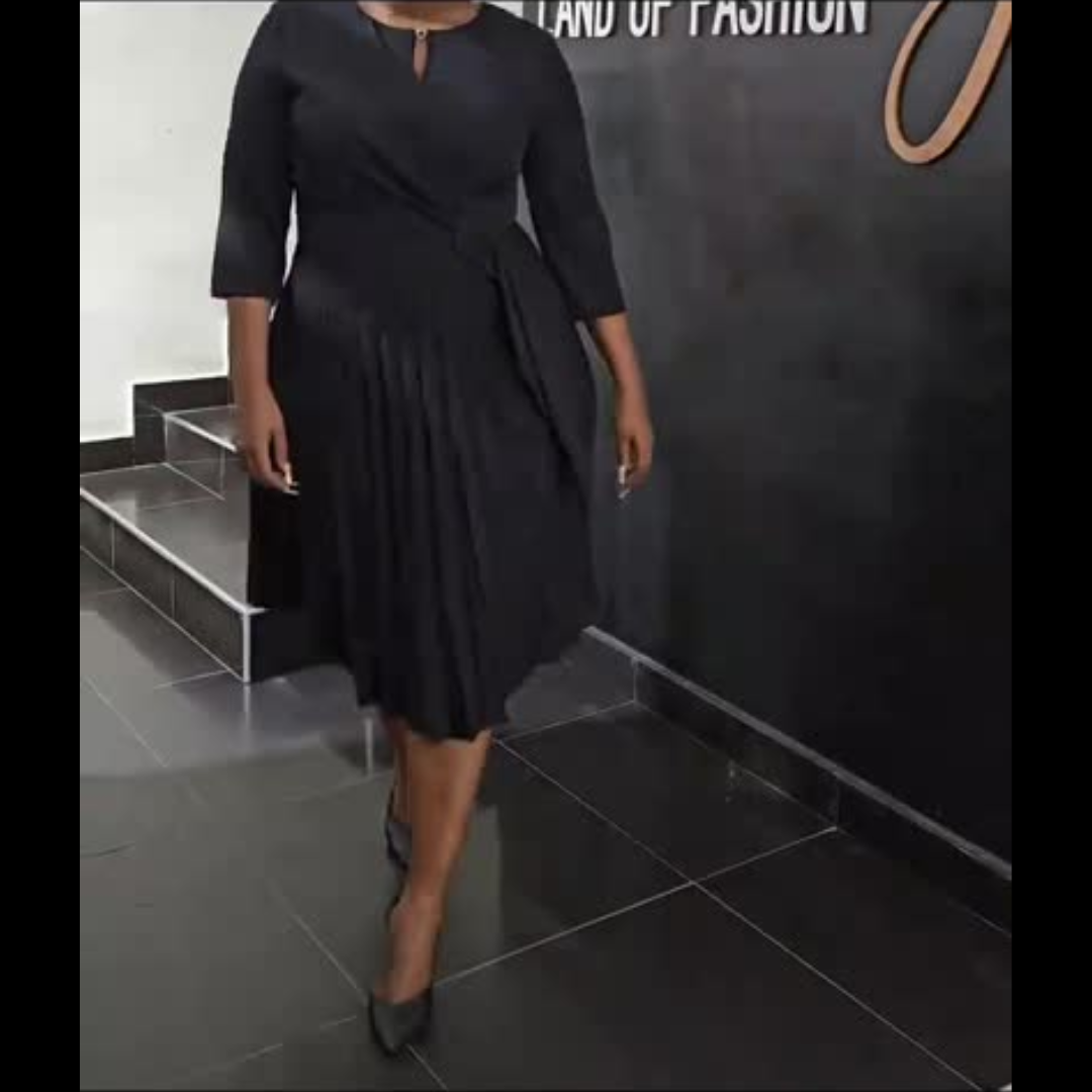 Sublime élégance : La robe noire incontournable pour un style impeccable
