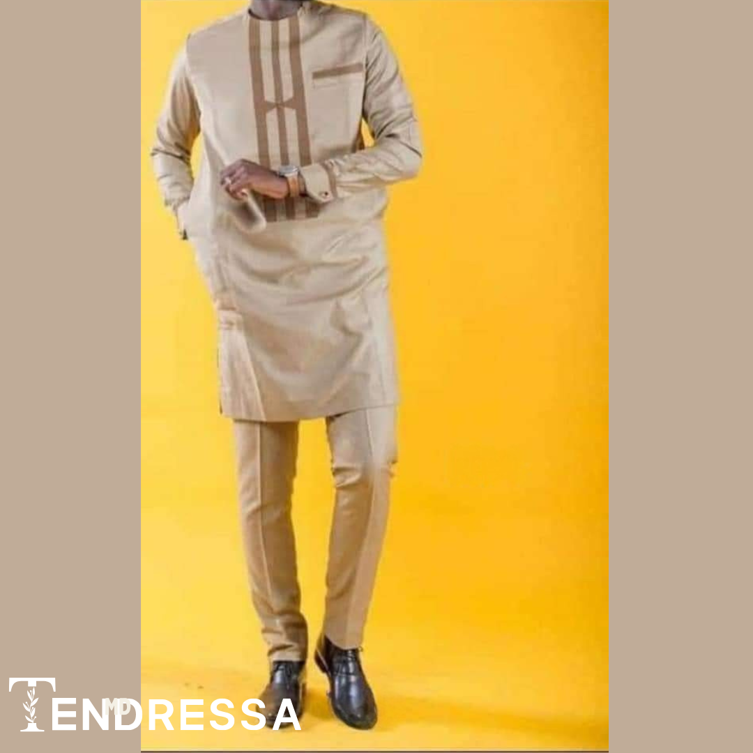 Élégance Traditionnelle : Sublimez Votre Style avec Notre Ensemble Beige Chic