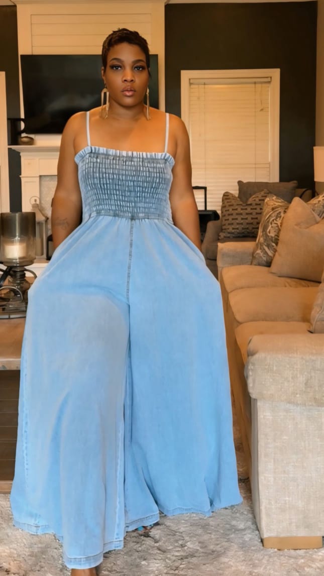 Jumpsuit en Jean Stretch – Élégance & Confort Assuré 💙