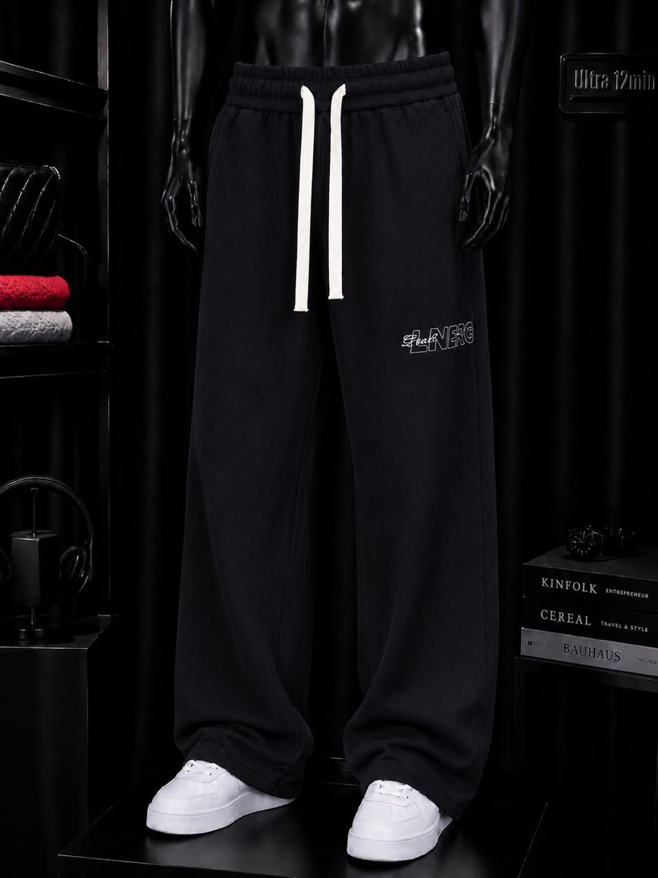 Pantalon large noir signature brodée