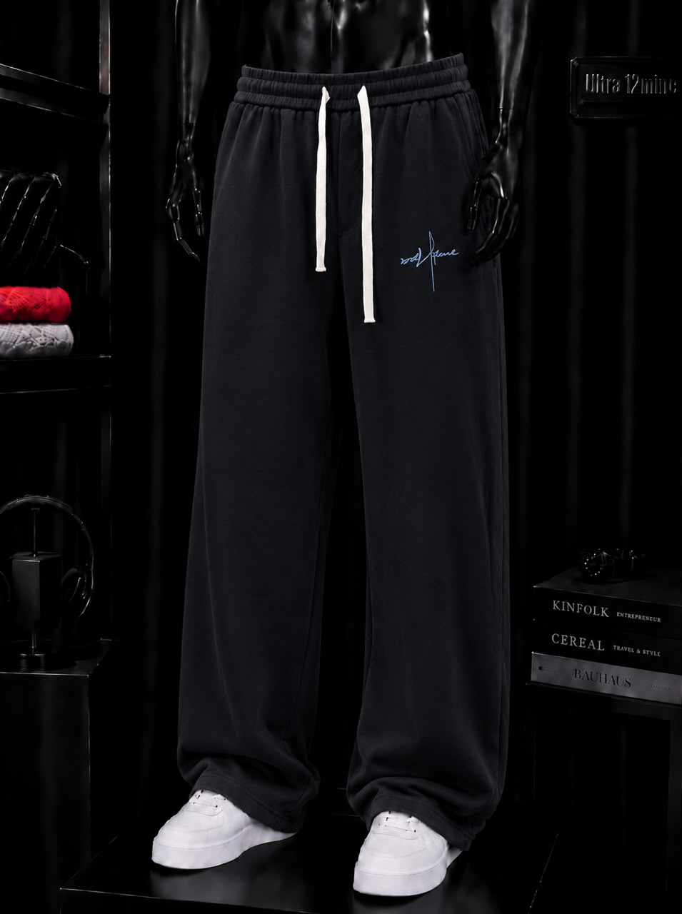 Pantalon jogging noir signature bleue