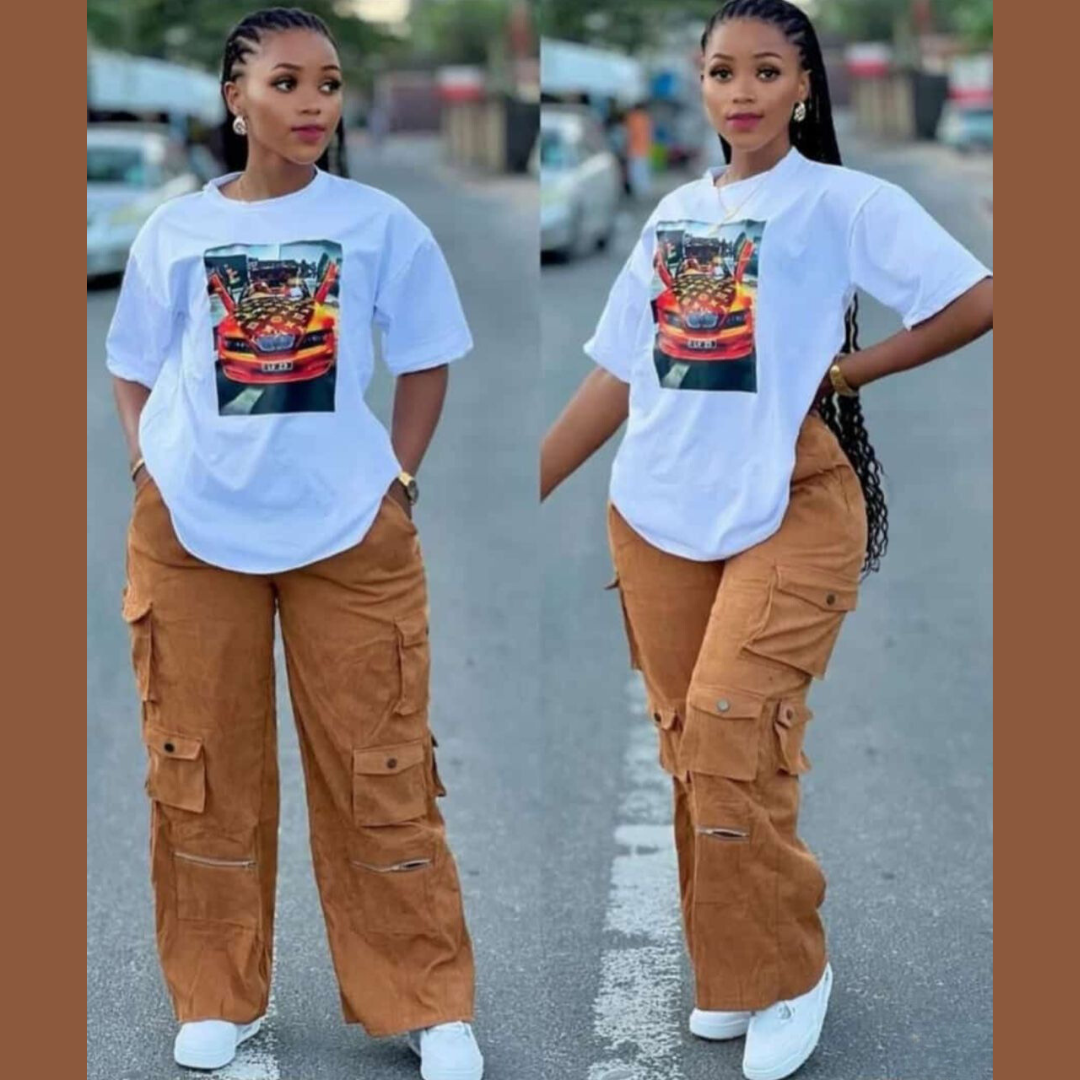 Urbain Décontracté : Ensemble T-Shirt Graphique et Pantalon Cargo