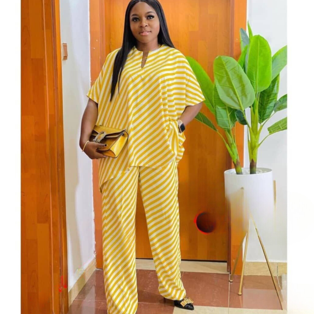 Ensemble Rayé Jaune & Blanc – Éclat et Confort pour un Style Estival