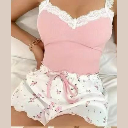 Ensemble Deux Pièces – Haut à Bras Fins avec Détail Dentelle et Culotte à Motif Fleur