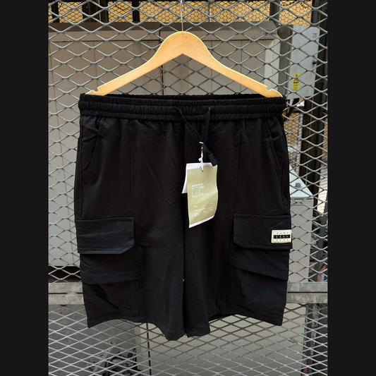 Culotte Noire avec Poches à Rabat - Élégance et Praticité