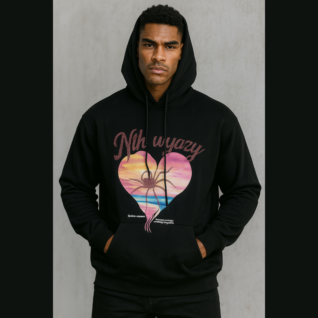 Hoodie “Heart Trap” – Ose l’audace, affiche ton identité !