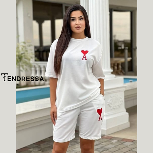 Ensemble T-shirt & Short Et Chapeau "Ace of Heart" — Élégance décontractée signée Tendressa