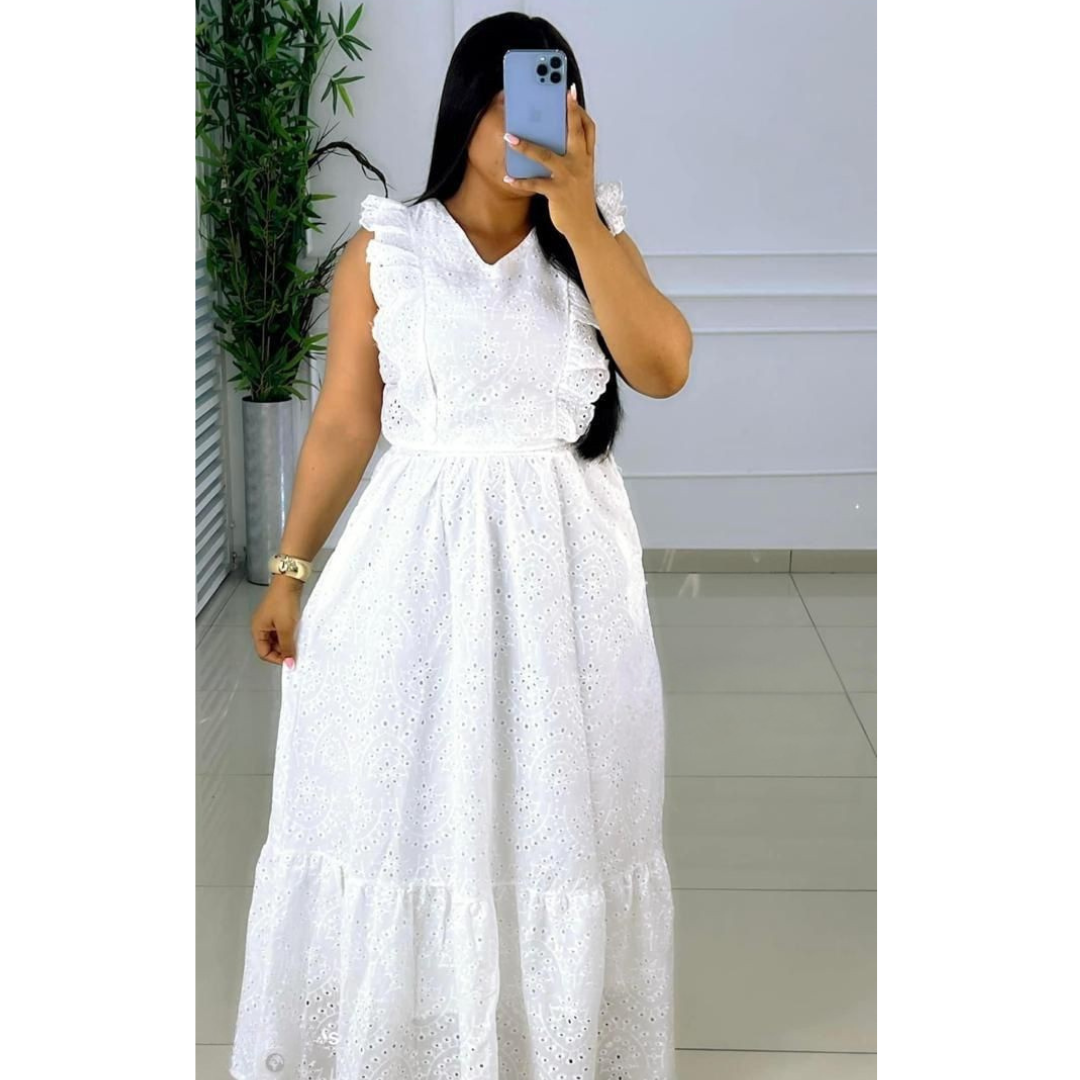 Robe Dentelle Blanche Élégance Pure – Féminine, Chic & Intemporelle