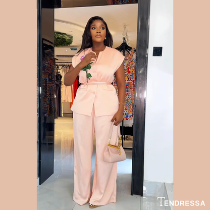 Ensemble Chic Femme “Boss Lady” – Élégance Moderne & Détail Floral Raffiné