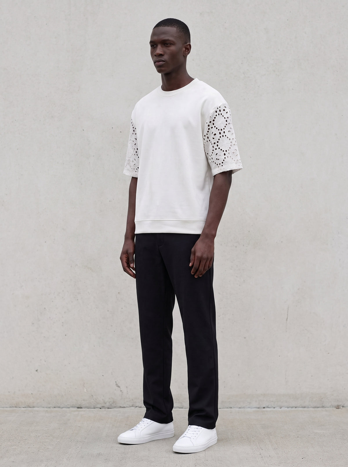 Ensemble Homme Blanc - T-shirt et Pantalon, Manche Ajourée