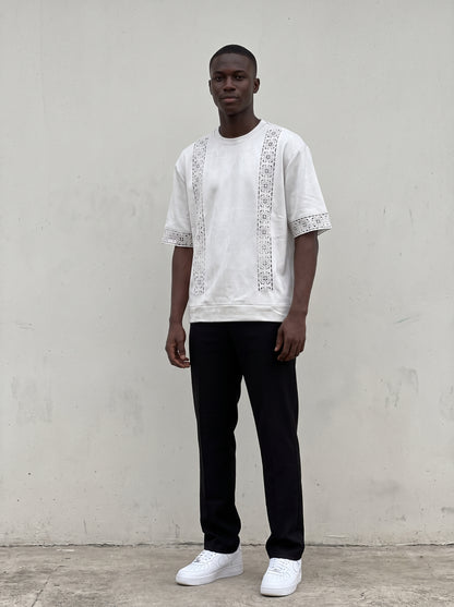 Haut a bandes crochet porte seul avec un pantalon uni