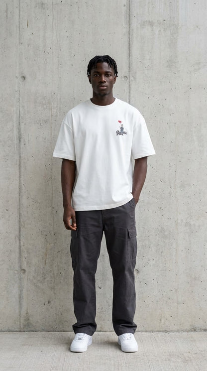 T-shirt oversize Racontia blanc porté, vue de face