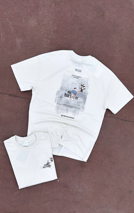 T-shirt oversize écru Happy Birthday ballons, dos et devant