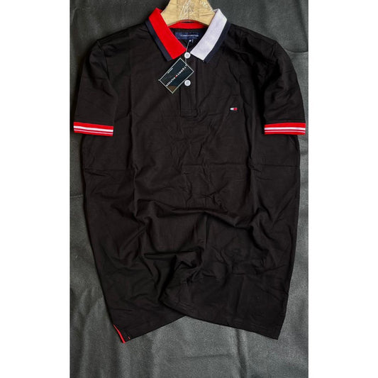 Polo Noir Élégant avec Rayures Contrastantes