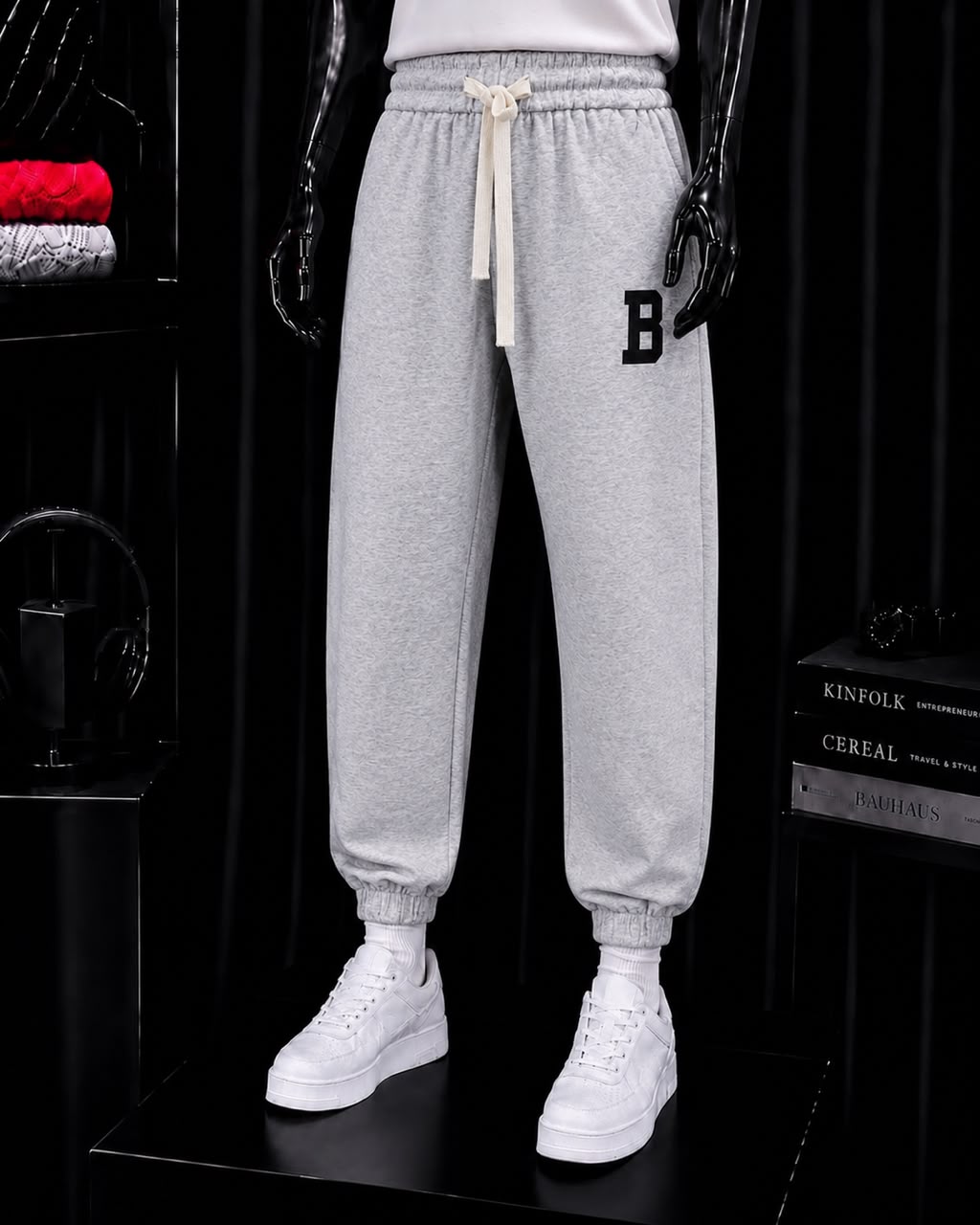 Pantalon jogger gris chiné lettre B
