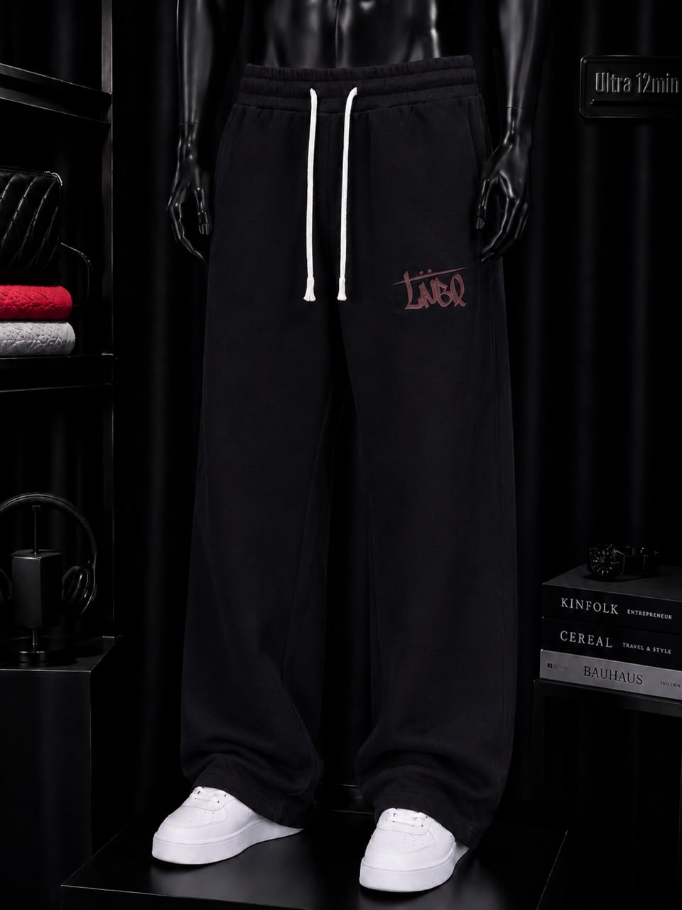 Pantalon large noir signature graffiti