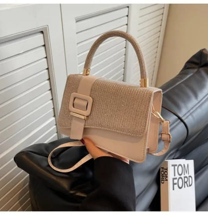 Sac à Main Structuré avec Boucle Rectangulaire