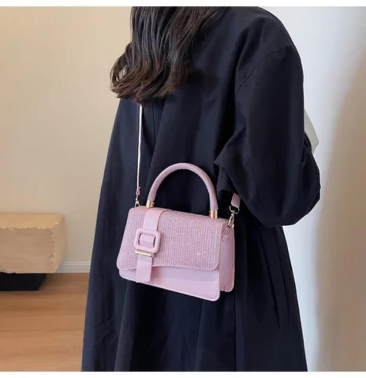 Sac à Main Structuré avec Boucle Rectangulaire