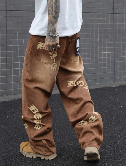 Jean baggy délavé marron lettrage gothique homme — Tendressa