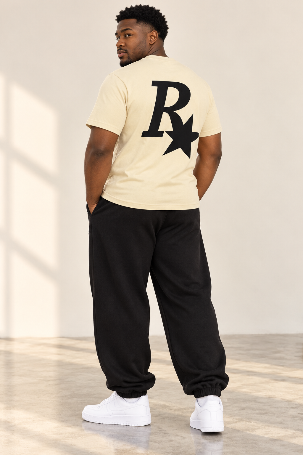 T-shirt imprimé R étoile au dos, coupe classique