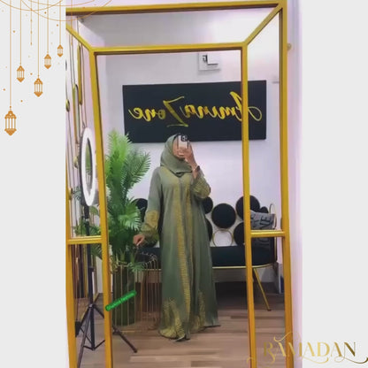 L’élégance Absolue – Abaya Chic et Moderne
