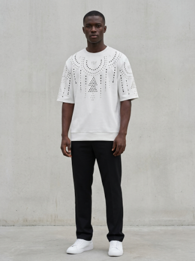 Ensemble homme blanc, seconde vue